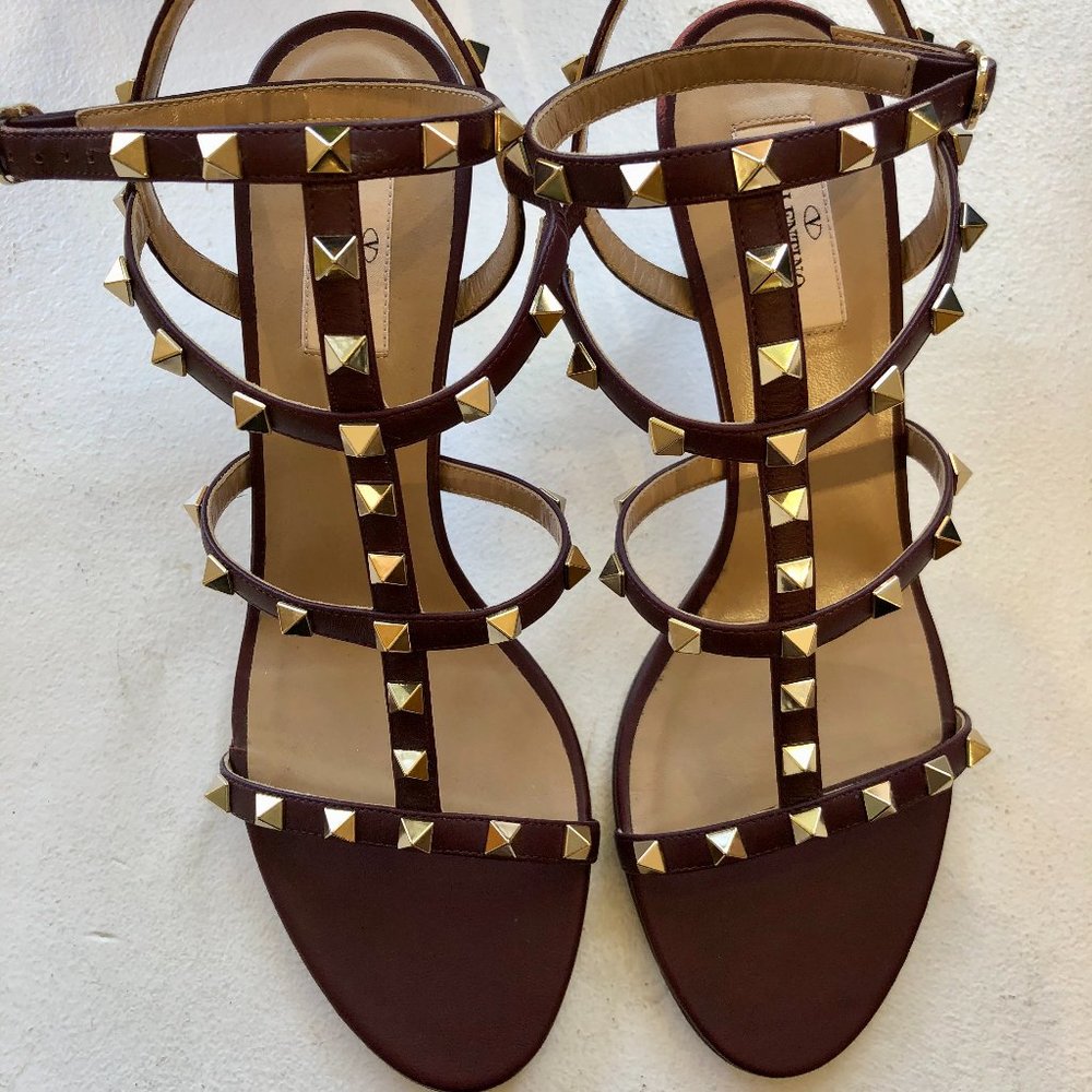 Valentino Heel with Rockstuds